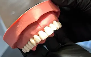 Dentalni tehničar